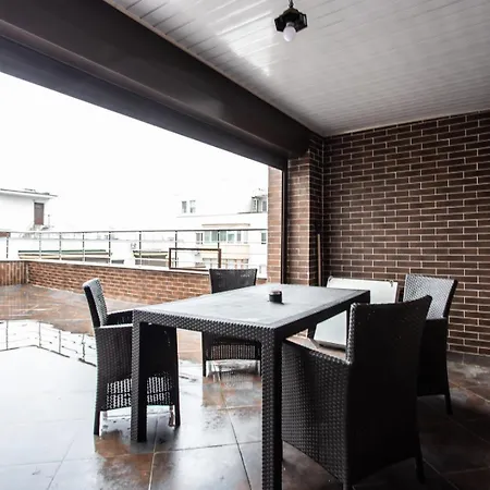 Spacious Apartment With Terrace Chisinau Exterior foto